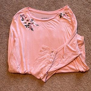 American eagle long sleeve pink XL